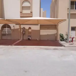 0200 افق جدة للهناجر والمظلات ساندوتش بانل | مظلات