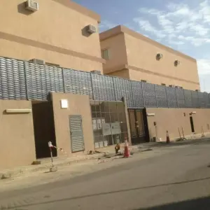 افق جدة للهناجر والمظلات ساندوتش بانل | سواتر