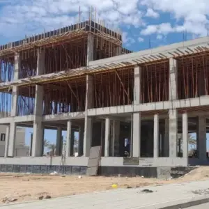 1043 افق جدة للهناجر والمظلات ساندوتش بانل | مقاولات عامة