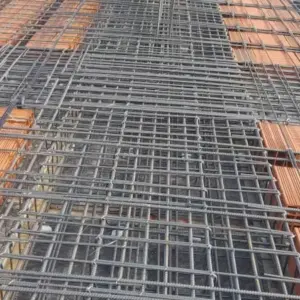 1068 افق جدة للهناجر والمظلات ساندوتش بانل | مقاولات عامة