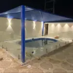 مظلات مسابح