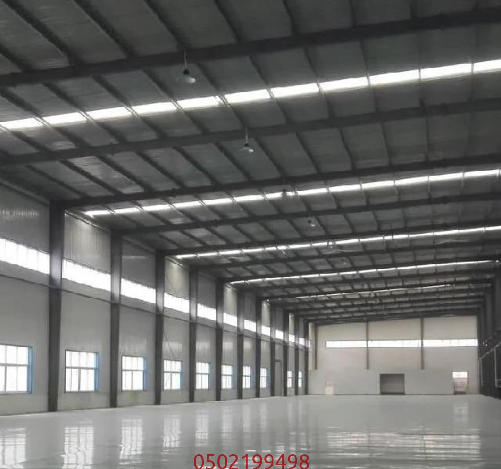 مستودعات وهناجر