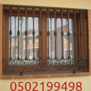 شباك حديد بسيط